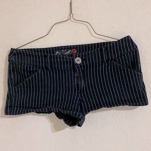 G by Guess Short